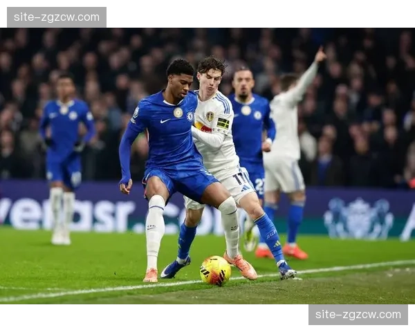 卡尔弗特-勒温11球本土第三 利兹联保级战进攻核心